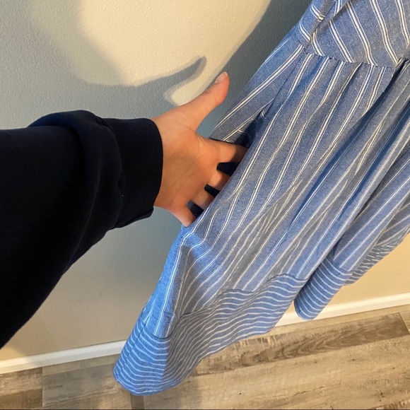 Women Blue White Striped Baby Doll Dress w/Pockets - Picture 3 of 5